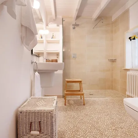 Dom wakacyjny Reetdachkate