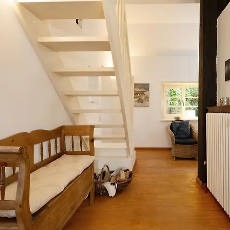 Reetdachkate Holiday home Riepsdorf